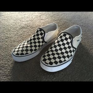 Checkered slip on Vans